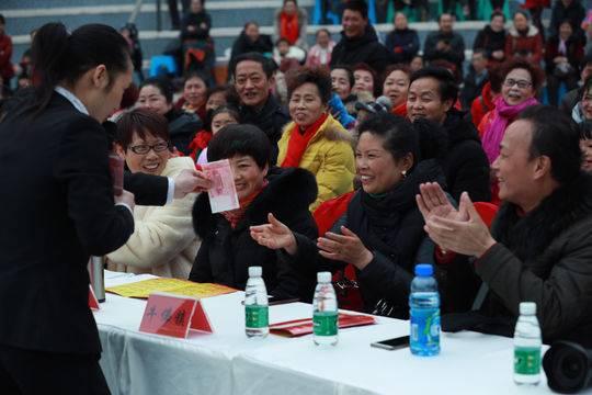 自贡市扶贫开发新项目启动，地方发展助推脱贫攻坚新篇章